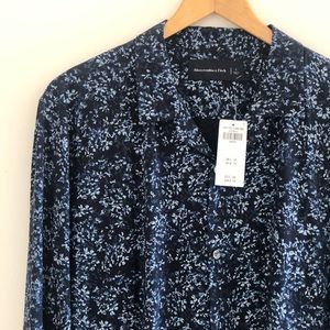NWT Abercrombie & Fitch button up sz L